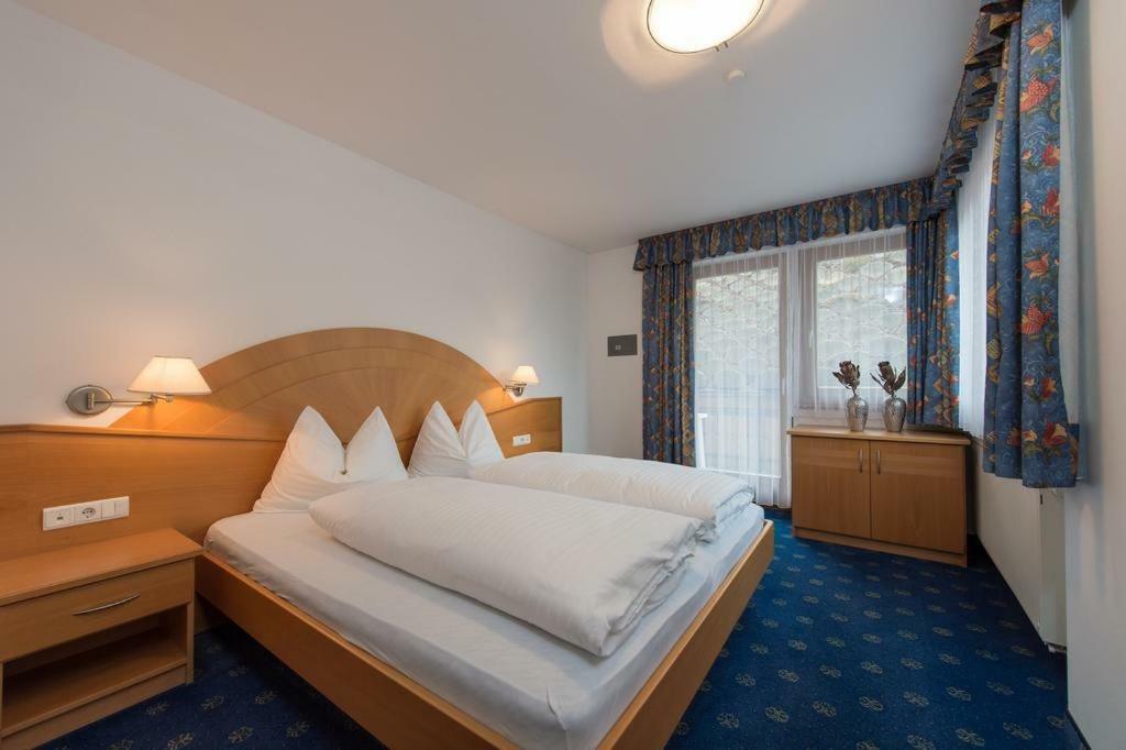 Hotel Garni Hochgruber بَرونيكو المظهر الخارجي الصورة